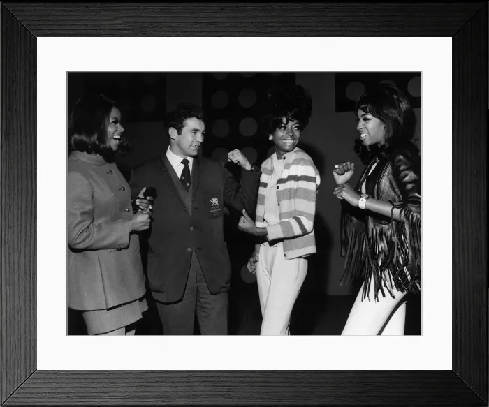 Framed Print : Diana Ross and The Supremes Sunday 28th of January 1968 at the Palladium Show with World