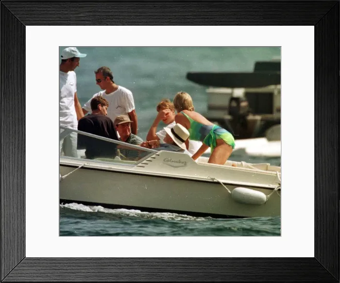 Framed Print : Princess Diana on holiday in St Tropez, Southern France where they stayed as a guest of Framed Print : Princess Diana on holiday in St Tropez, Southern France where they stayed as a guest of