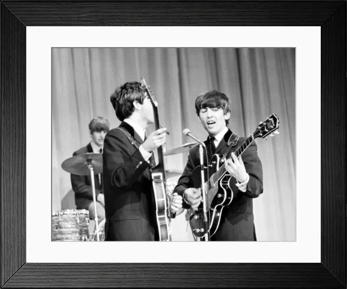 Framed Print : The Beatles on Sunday Night at the London Paldium. Paul McCartney Framed Print : The Beatles on Sunday Night at the London Paldium. Paul McCartney