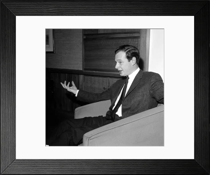 Framed Print : Pop Group The Beatles October 1963 John Lennon, Paul McCartney, Ringo Starr Framed Print : Pop Group The Beatles October 1963 John Lennon, Paul McCartney, Ringo Starr