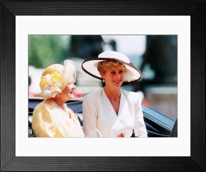Framed Print : Queen Mother rides in an open top carriage with Princess Diana during the Trooping