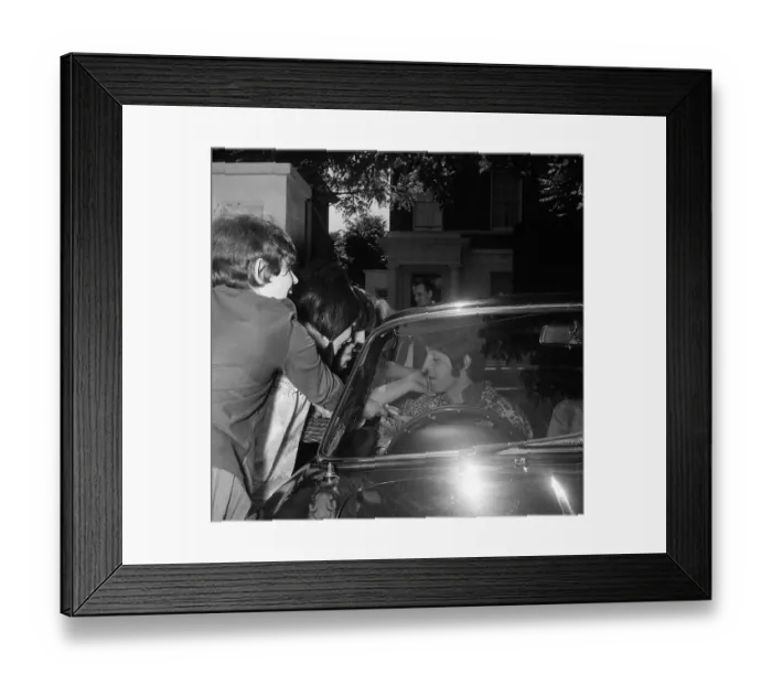 Framed Print : Paul McCartney sitting in his car outside his home surrounded by fans on his 25th Framed Print : Paul McCartney sitting in his car outside his home surrounded by fans on his 25th