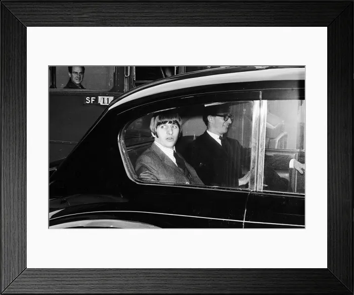 Framed Print : Ringo Starr leaves University College Hospital, London after having his tonsils removed Framed Print : Ringo Starr leaves University College Hospital, London after having his tonsils removed
