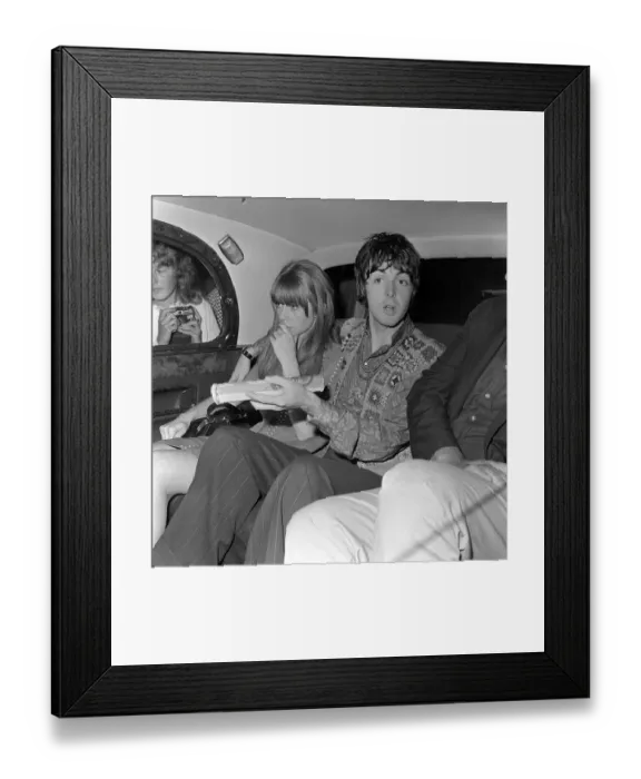 Framed Print : Paul McCartney and Jane Asher leave Bangor University after hearing of Brian Epstein Framed Print : Paul McCartney and Jane Asher leave Bangor University after hearing of Brian Epstein