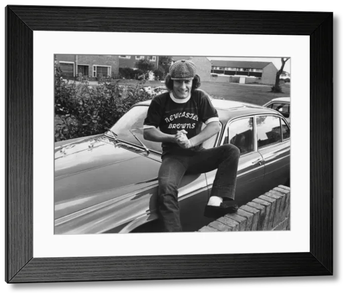 Framed Print : Brian Johnson, lead singer of the rock group AC / DC, at his North Shields home. 14 / 10 / 80 Framed Print : Brian Johnson, lead singer of the rock group AC / DC, at his North Shields home. 14 / 10 / 80