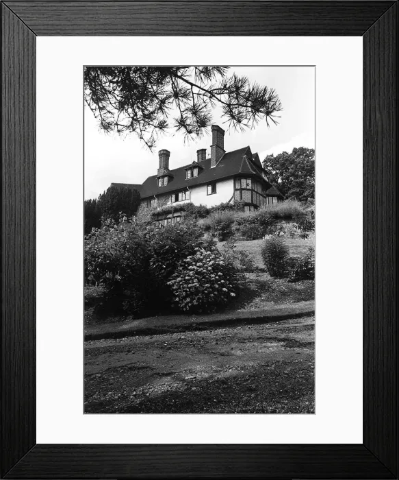 Framed Print : View of John Lennons new home, Kenwood, St