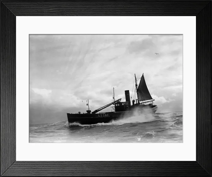 Framed Print : A Yarmouth Herring boat ploughing through a moderate swell in the North Sea. Circa 1935 Framed Print : A Yarmouth Herring boat ploughing through a moderate swell in the North Sea. Circa 1935