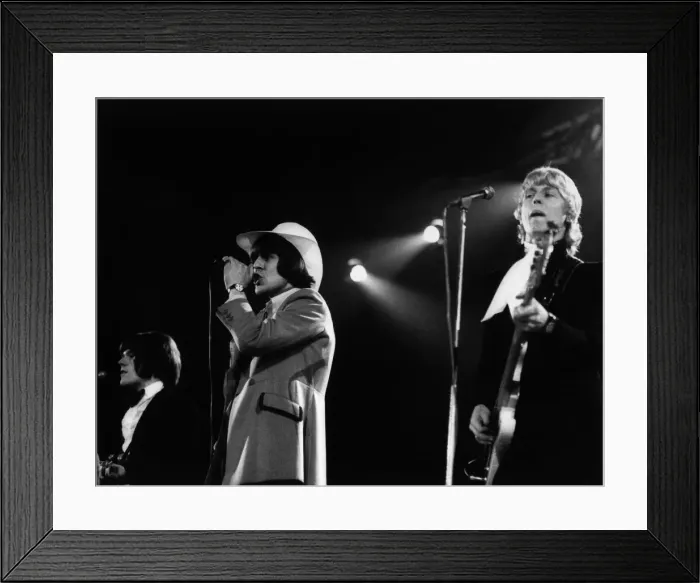 Framed Print : Pop group The Move performing at the record star show at Empire Poll, Wembley Framed Print : Pop group The Move performing at the record star show at Empire Poll, Wembley