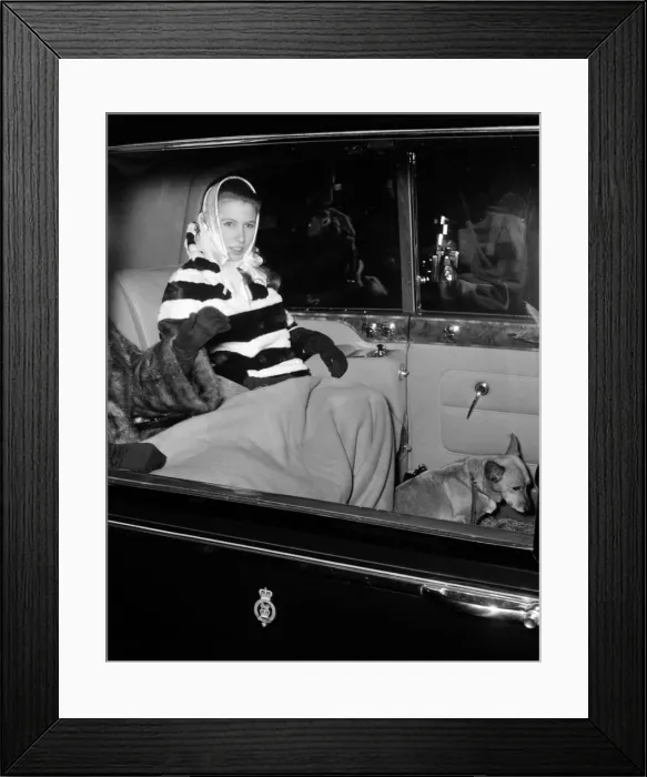 Framed Print : Royals back from Sandringham. The Queen and Princess Anne arriving at Liverpool
