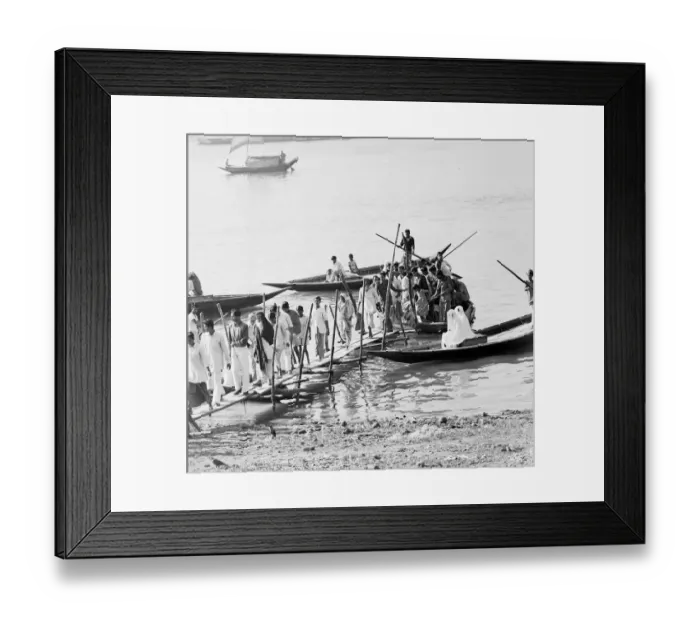Framed Print : People disembark from a local ferry in Dacca, Bangladesh. Feburary 1961 l