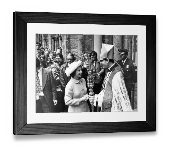 Framed Print : Queen Elizabeth II and Prince Philip on the North East Leg of The Jubilee Tour 1977 to Framed Print : Queen Elizabeth II and Prince Philip on the North East Leg of The Jubilee Tour 1977 to
