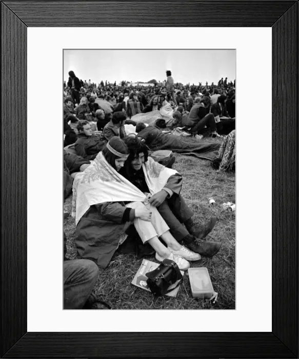 Framed Print : Music fans at The Isle of Wight Festival. 30th August 1969 Framed Print : Music fans at The Isle of Wight Festival. 30th August 1969