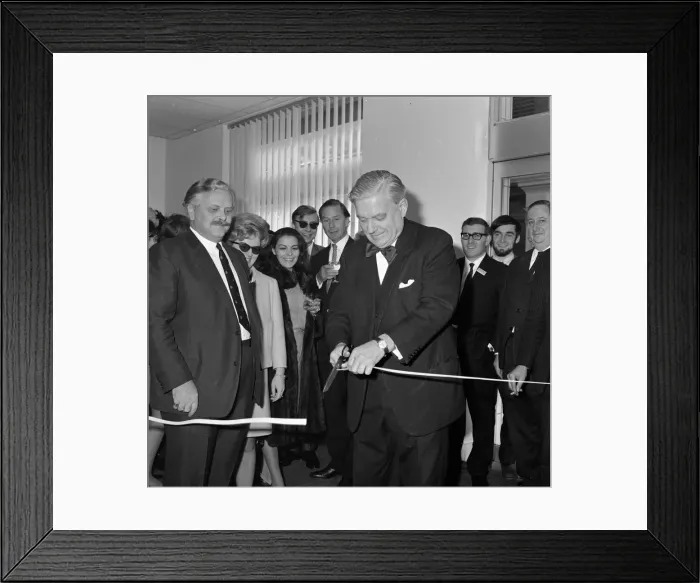 Framed Print : Lord Boothby opens the Wynne Film productions studio in Whitfield, London Framed Print : Lord Boothby opens the Wynne Film productions studio in Whitfield, London
