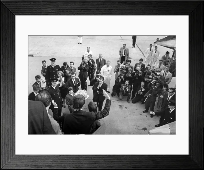 Framed Print : 10 July 1964 John Lennon, Paul McCartney, Ringo Starr, George Harrison The Beatles arrive Framed Print : 10 July 1964 John Lennon, Paul McCartney, Ringo Starr, George Harrison The Beatles arrive
