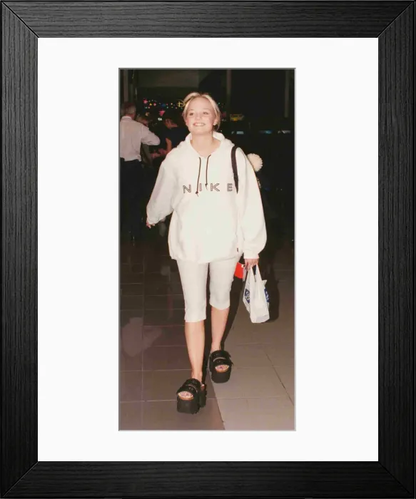 Framed Print : Emma of Spice girls leaves Heathrow for Paris 1997 Framed Print : Emma of Spice girls leaves Heathrow for Paris 1997