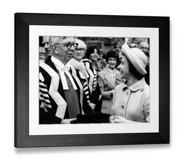 Framed Print : Queen Elizabeth II and Prince Philip on the North East Leg of The Jubilee Tour 1977 to
