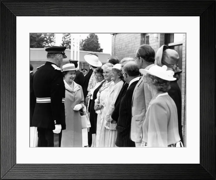 Framed Print : Queen Elizabeth II visits the new TA Centre at Cramlington