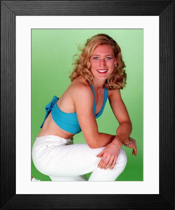 Framed Print : Ali Paton Gladiator Siren July 1997 Wearing white trouser blue top Framed Print : Ali Paton Gladiator Siren July 1997 Wearing white trouser blue top