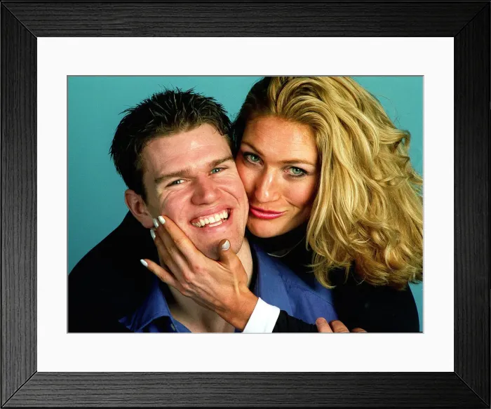 Framed Print : Gladiator Siren congratulates boyfriend James Cunningham after he won the New Year sprint Framed Print : Gladiator Siren congratulates boyfriend James Cunningham after he won the New Year sprint