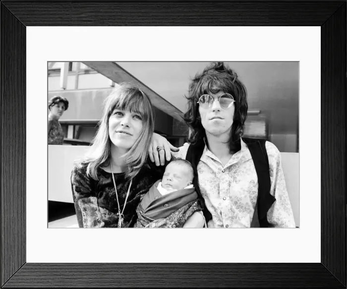 Framed Print : Keith Richards of the Rolling Stones at Kings College Hospital on 18 August 1969 to