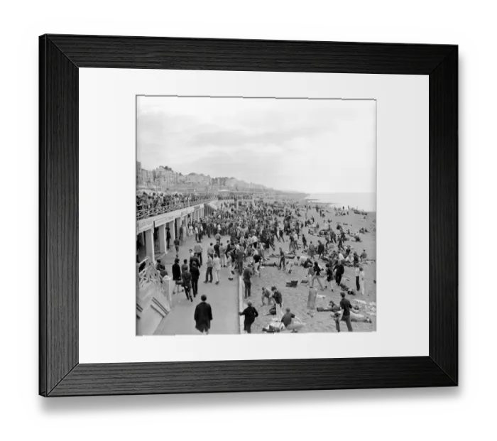 Framed Print : Mods and Rockers clash on Brighton beach during 1964 bank holiday Framed Print : Mods and Rockers clash on Brighton beach during 1964 bank holiday