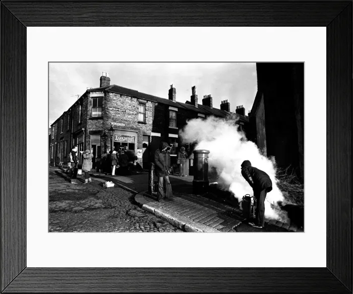 Framed Print : Filming of the television programme When the Boat comes in Framed Print : Filming of the television programme When the Boat comes in