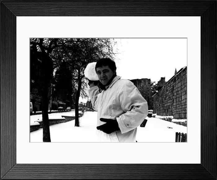 Framed Print : Rowan Atkinson during a flying a visit to Newcastle - having fun in the snow 14  /  01  /  87