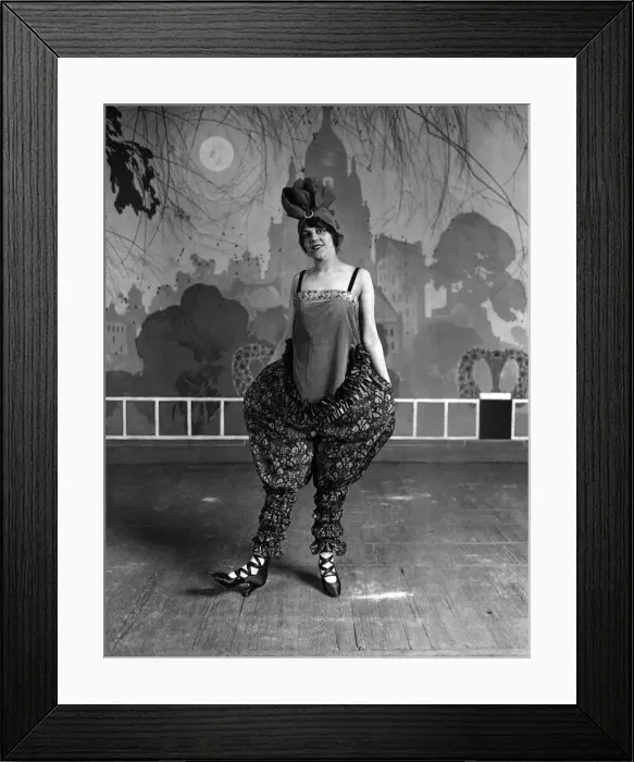 Framed Print : Kitty Fielder in a scene from theatre production of Pick-a-Dilly