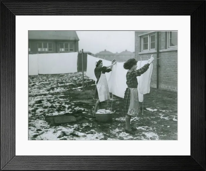 Framed Print : Domestic Science class at Newlands Secondary School in Blyth Framed Print : Domestic Science class at Newlands Secondary School in Blyth