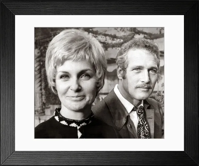 Framed Print : Paul Newman and his wife Joanne Woodward -October 1969 Pictured at press conference Framed Print : Paul Newman and his wife Joanne Woodward -October 1969 Pictured at press conference