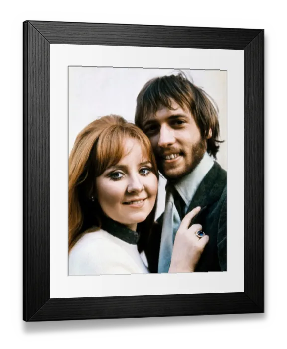Framed Print : Lulu singer 1969 with her husband Maurice Gibb a member of The Bee Gees Framed Print : Lulu singer 1969 with her husband Maurice Gibb a member of The Bee Gees