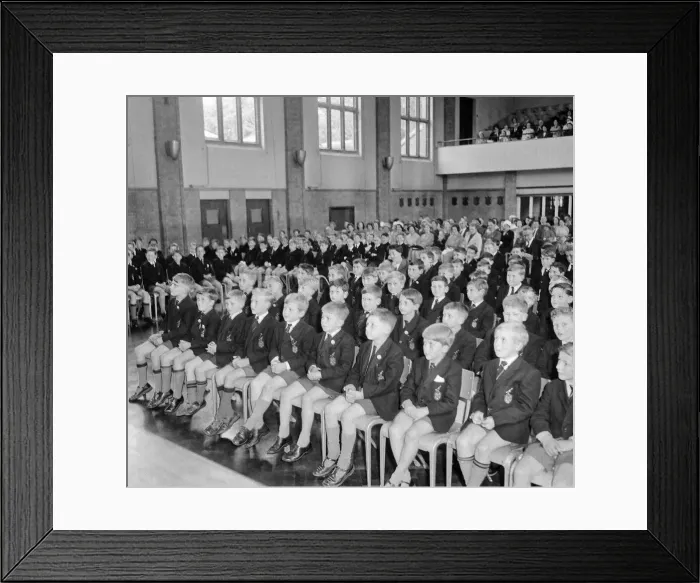 Framed Print : Pupils attending the King Henry VIII Junior School prizegiving day. 11th July 1962