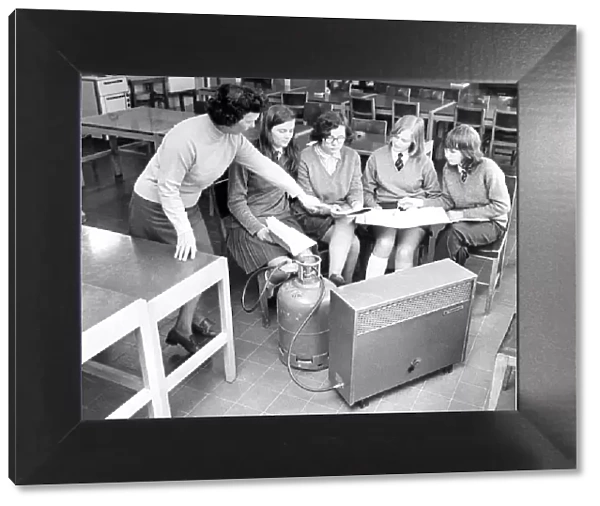 Gas heaters were used in some schools during the fuel shortage in February 1972