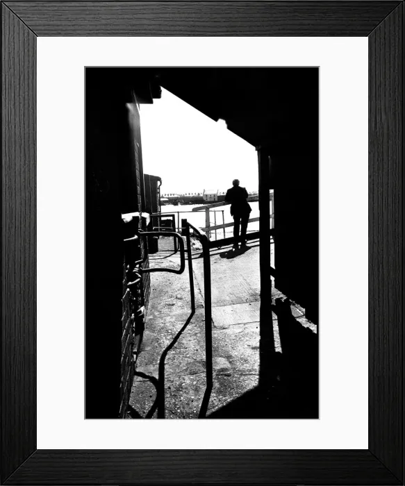 Framed Print : General views of the Northumberland village of Cambois