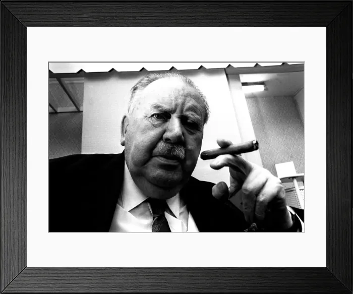 Framed Print : Heavyweight actor Fred Emney who was at the Theatre Royal Framed Print : Heavyweight actor Fred Emney who was at the Theatre Royal