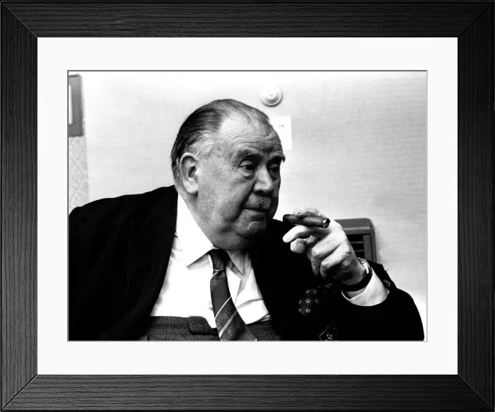 Framed Print : Heavyweight actor Fred Emney who was at the Theatre Royal Framed Print : Heavyweight actor Fred Emney who was at the Theatre Royal