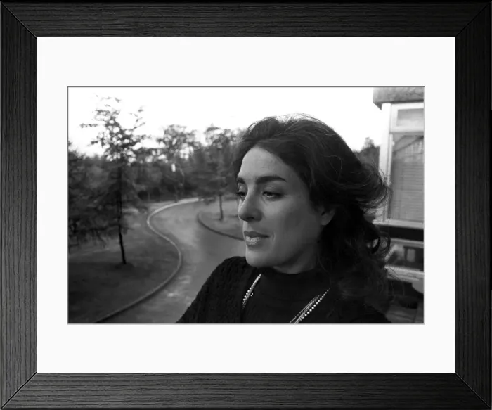 Framed Print : Eleanor Bron relaxes before appearing at the City Hall with John Amis Framed Print : Eleanor Bron relaxes before appearing at the City Hall with John Amis