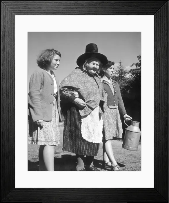 Framed Print : Hannah, who has longed to see the the flowing waters of the River Teify once again Framed Print : Hannah, who has longed to see the the flowing waters of the River Teify once again
