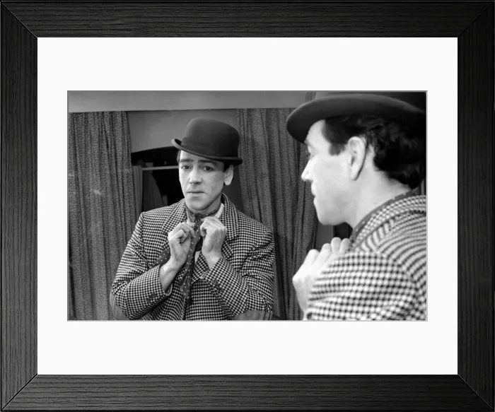 Framed Print : Robert Lindsay actor who is starring as Bill Snibson in the stage musical Me Framed Print : Robert Lindsay actor who is starring as Bill Snibson in the stage musical Me