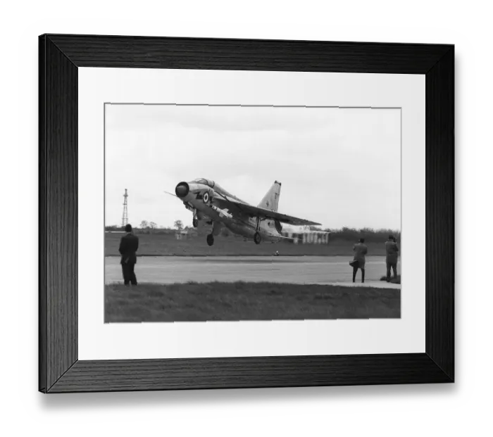 Framed Print : Aircraft English Electric Lightning T5 April 1968 of RAF 111 Sqd April 1964