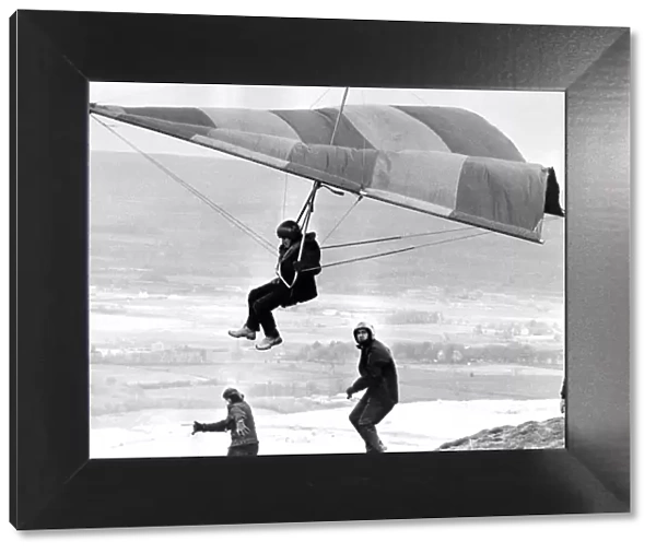 Hang gliding with North Yorks Sail Wing Club in March 1975