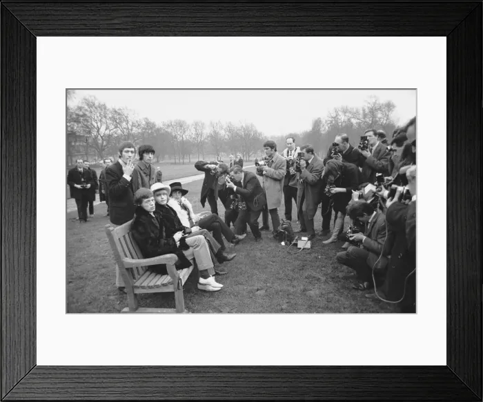 Framed Print : Rolling Stones in Green Park, London, for a photocall 11th January 1967 Framed Print : Rolling Stones in Green Park, London, for a photocall 11th January 1967