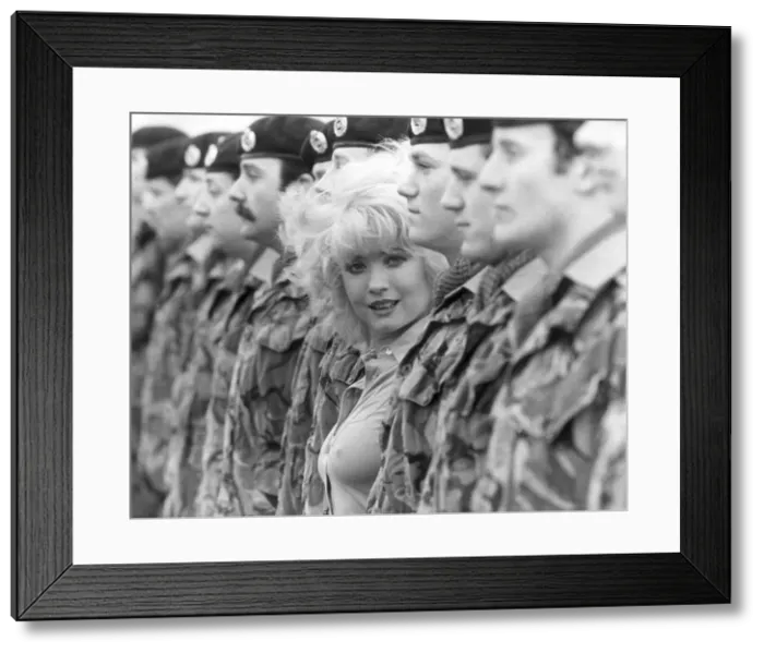 Framed Print : Debbie Watling seen here with members of the 51st Feild Squadron Royal Engineers at their Framed Print : Debbie Watling seen here with members of the 51st Feild Squadron Royal Engineers at their