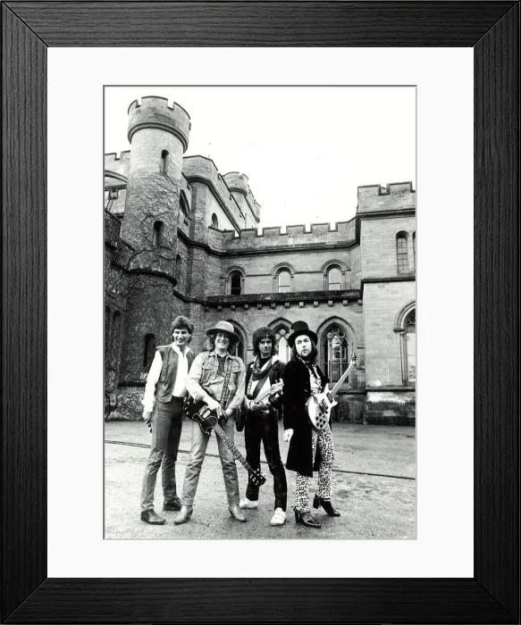 Framed Print : Slade at Eastnor Castle, near Ledbury. (L _-R) Don Powell, Noddy Holder Framed Print : Slade at Eastnor Castle, near Ledbury. (L _-R) Don Powell, Noddy Holder