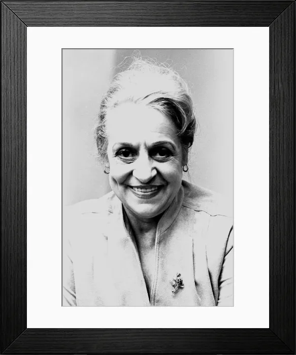 Framed Print : Carmen Silvera at the Theatre Royal, Newcastle in the romantic comedy Cure For Love 6 Framed Print : Carmen Silvera at the Theatre Royal, Newcastle in the romantic comedy Cure For Love 6