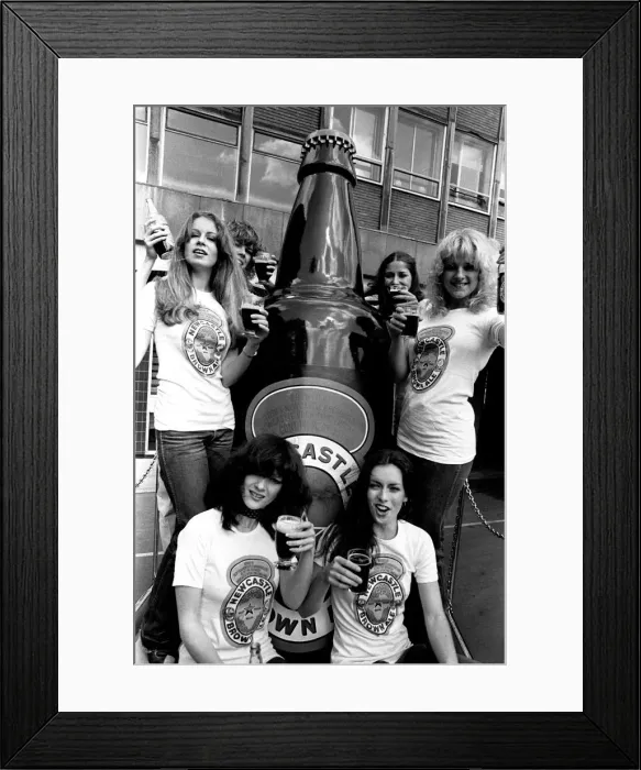 Framed Print : Cheers! Pans People sample a few pints of Newcastle Brown Ale during their Festival