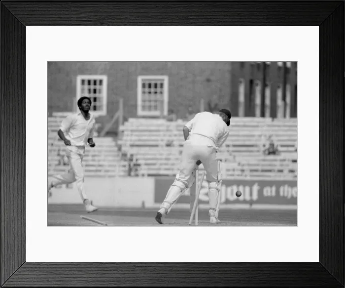 Framed Print : 5th Test: England v West Indies at The Oval, Aug 12-17, 1976 Framed Print : 5th Test: England v West Indies at The Oval, Aug 12-17, 1976