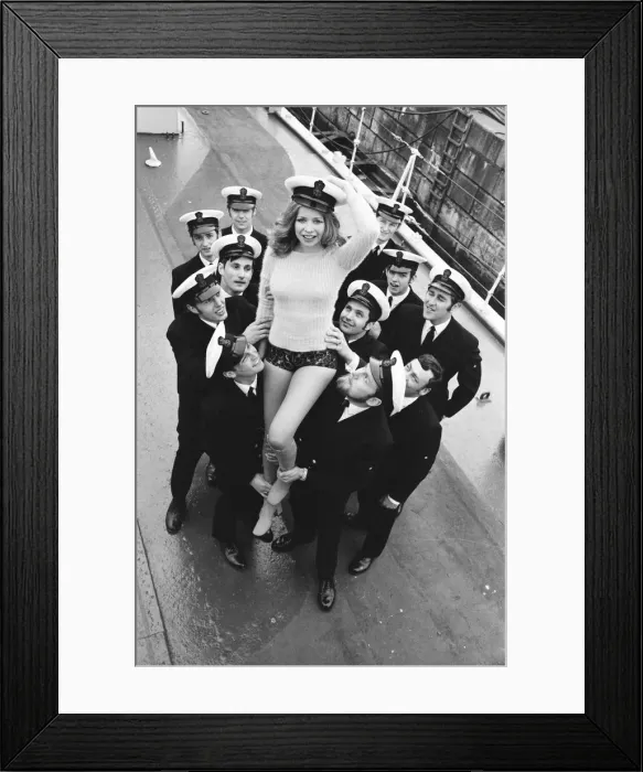 Framed Print : Daily Mirror Hotpants Girl Josephine Howard 16 from Essex Framed Print : Daily Mirror Hotpants Girl Josephine Howard 16 from Essex