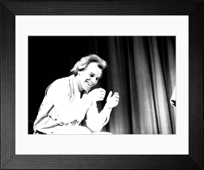 Framed Print : Comedian Freddie Starr at a pupil presenation night at Gateshead