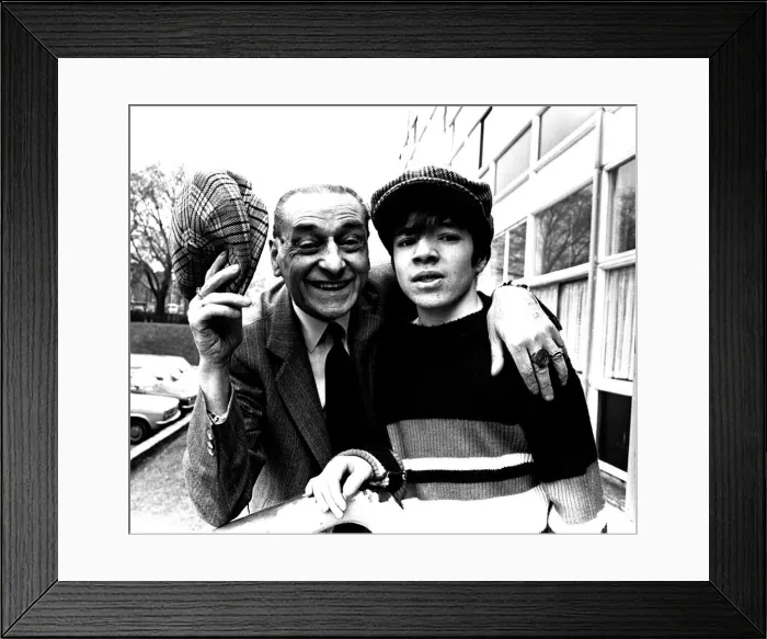 Framed Print : The Little Waster'comedian Bobby Thompson with Steven O Keefe, aged 15 Framed Print : The Little Waster'comedian Bobby Thompson with Steven O Keefe, aged 15